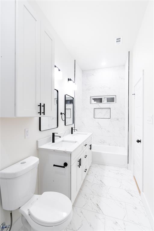 WHITLEY SUR, BEACHWOOD ESTS SEC E - Residential