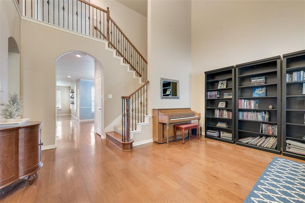 4409 Vista Glen Court