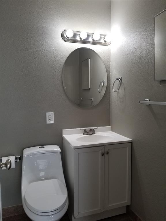 Rogers Court Second Revision - Residential Lease