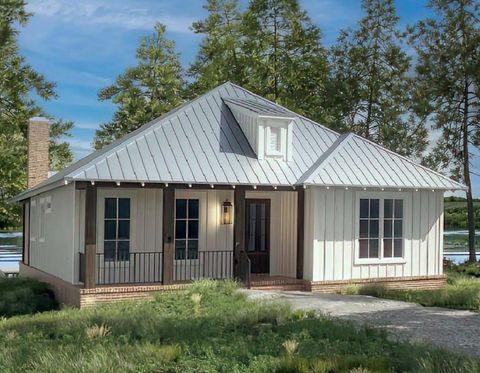 810 Branding Iron Trail Granbury TX 76049