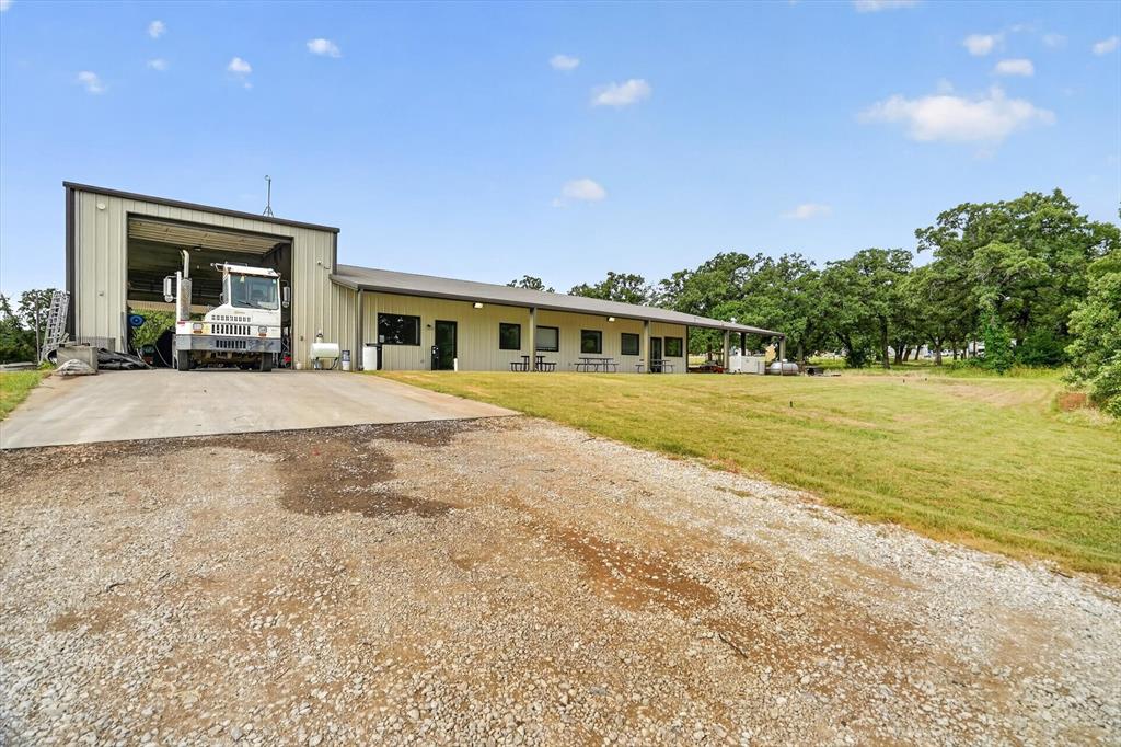 3470 Mineral Wells Highway