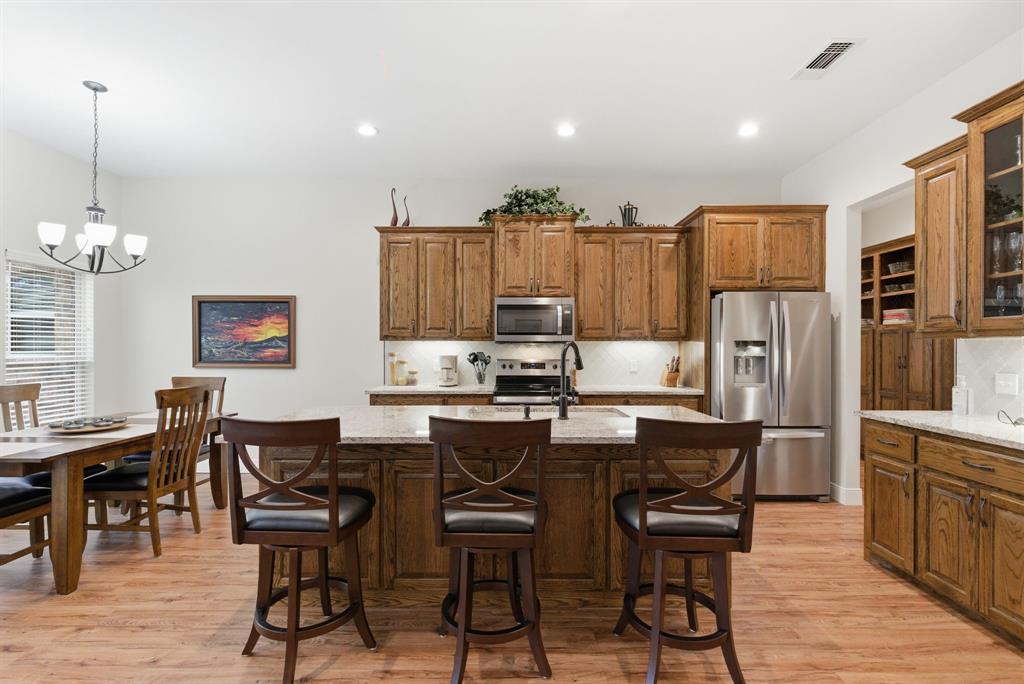 2201 Springhill Court