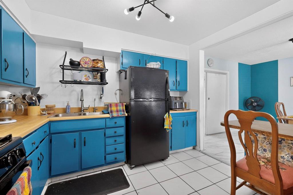 North Jarvis Heights - Residential