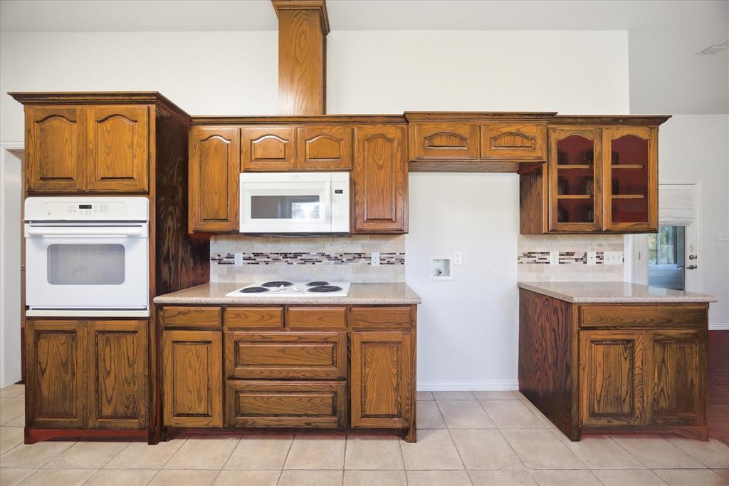 Laguna Tres Estate - Residential