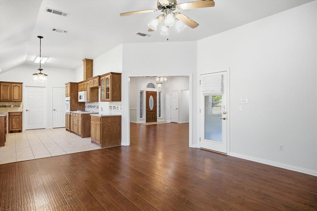 Laguna Tres Estate - Residential