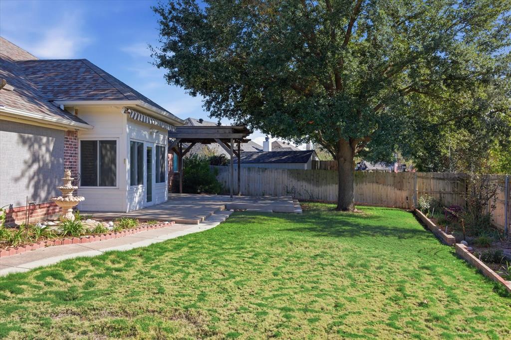 Laguna Tres Estate - Residential