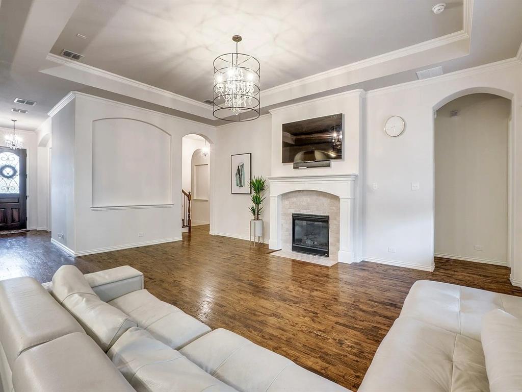2221 Hyer Drive