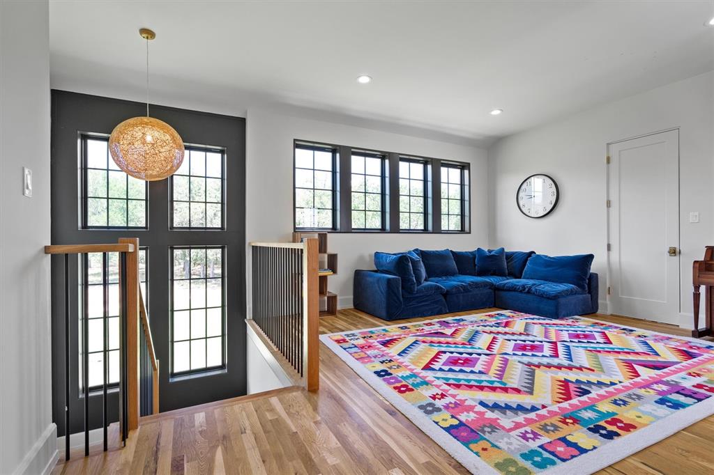 Hickory Hill Estate - Residential