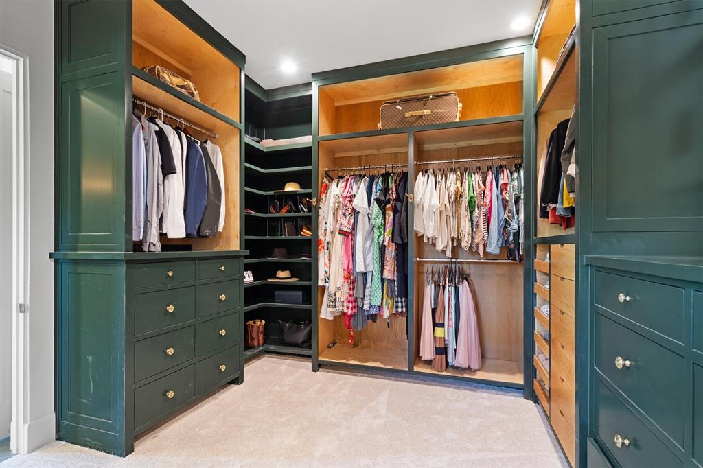 Hickory Hill Estate - Residential