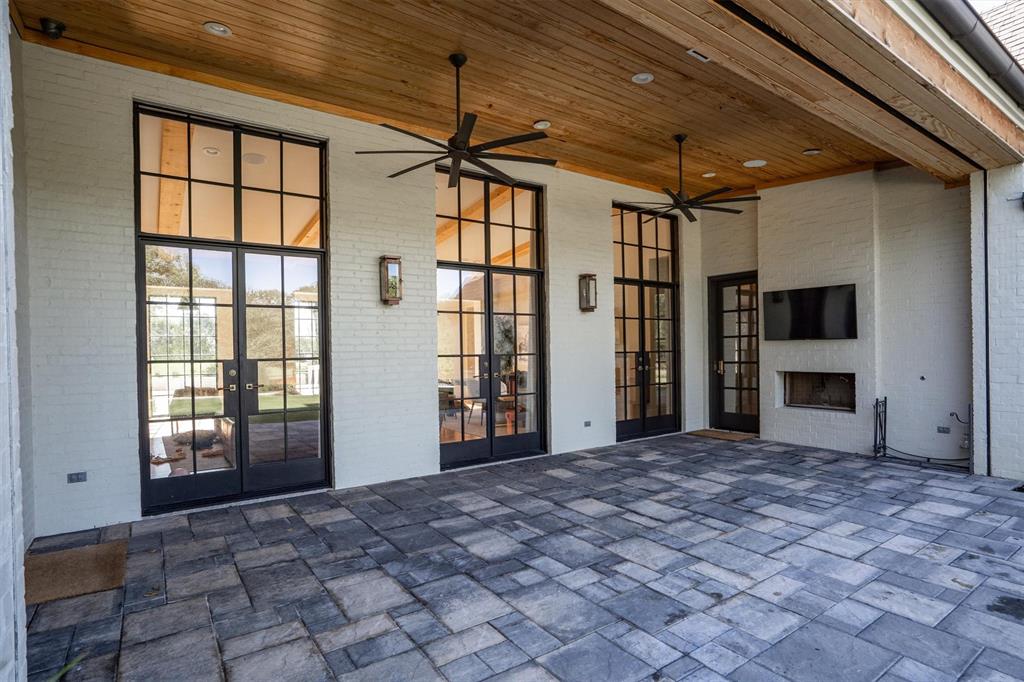 Hickory Hill Estate - Residential