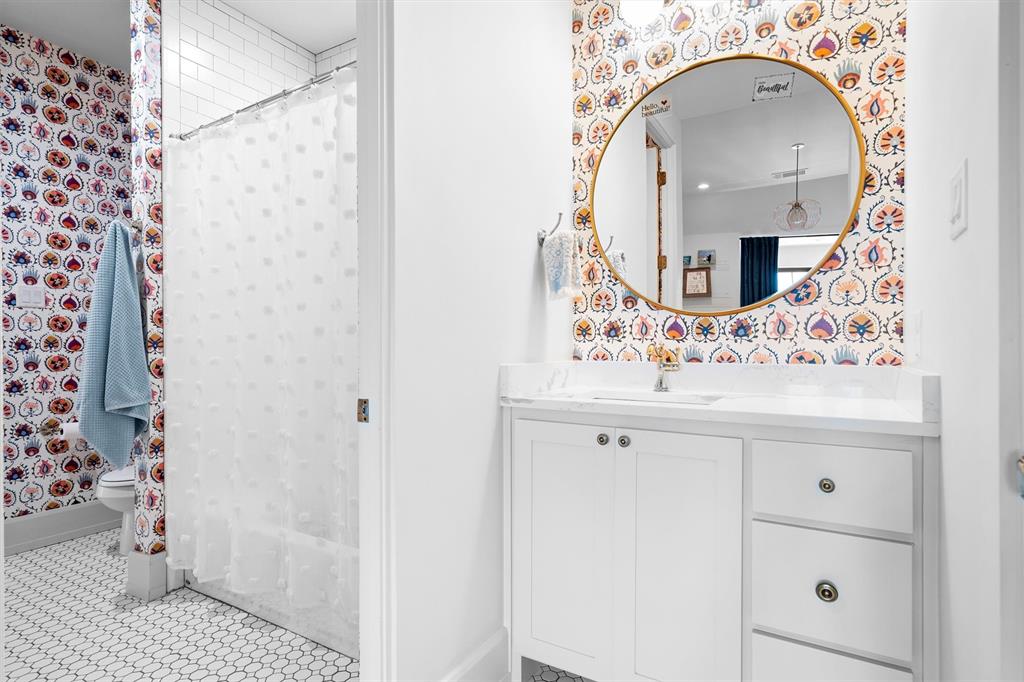 Hickory Hill Estate - Residential