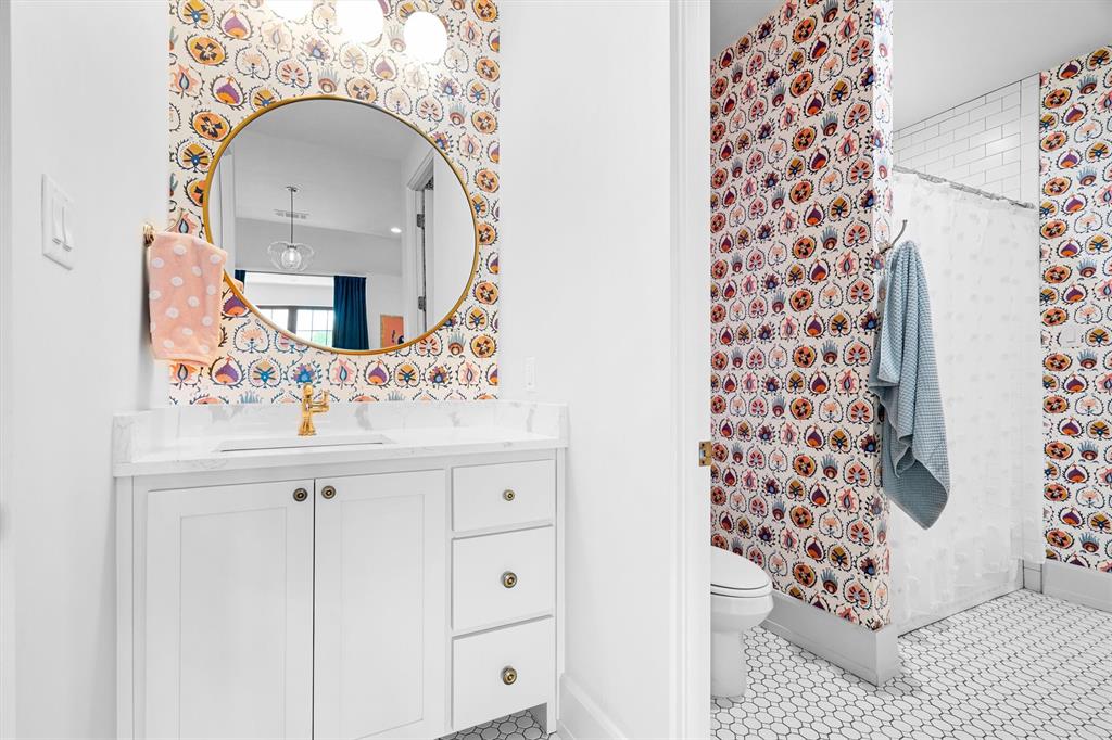 Hickory Hill Estate - Residential