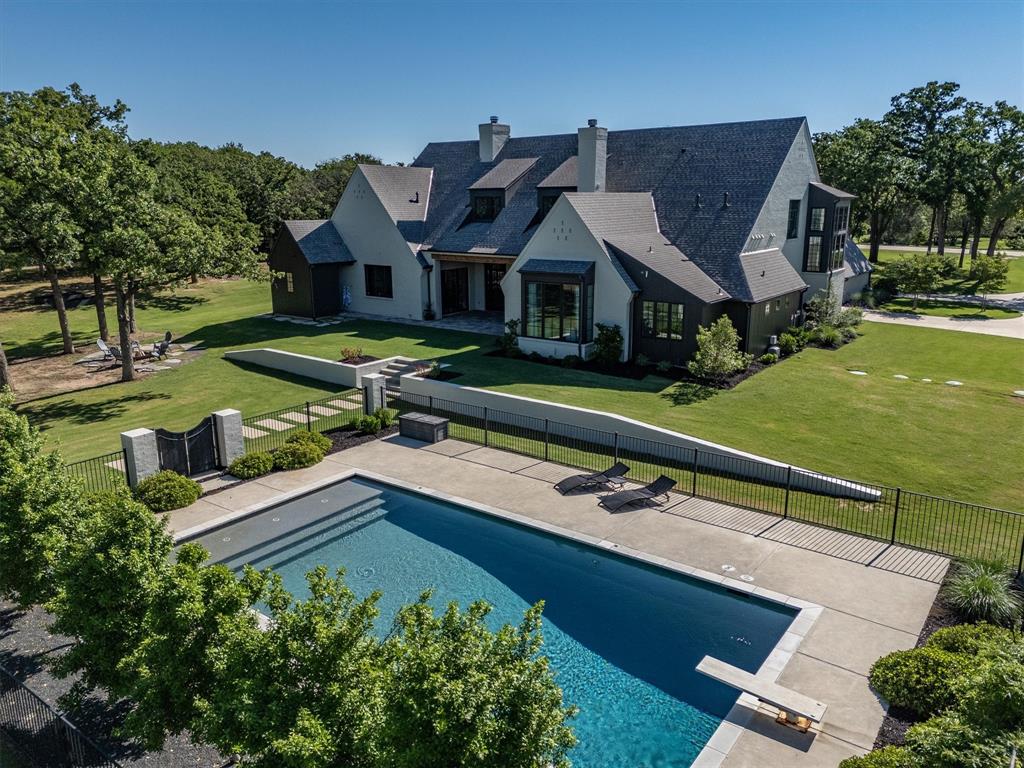 Hickory Hill Estate - Residential