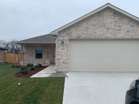 Photo of 1105 Southridge Lane, Sherman, TX 75092 (MLS # 21419774)