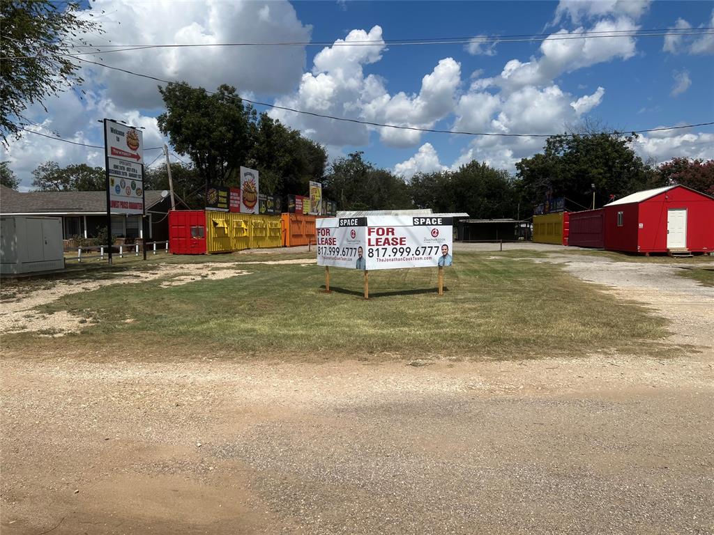 1810 Farm Market 1187