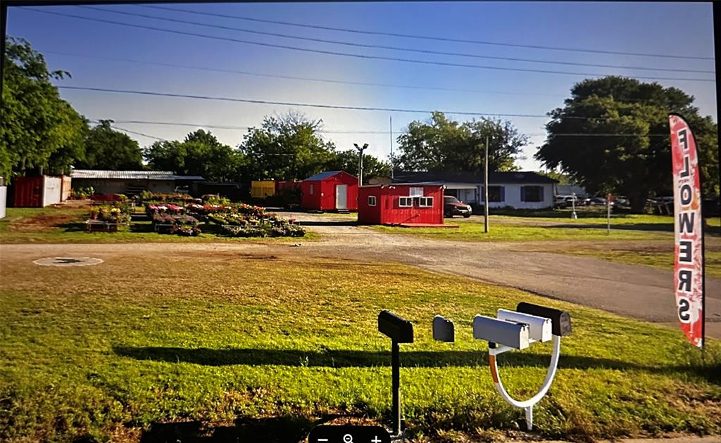 1810 Farm Market 1187