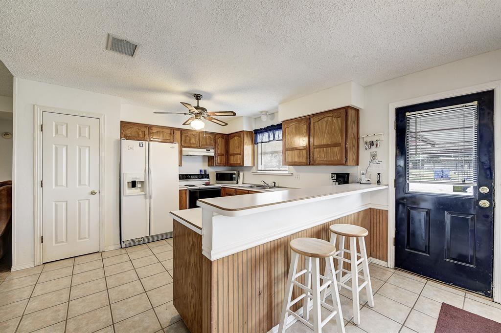 ROBERTSON, HENRY SURVEY - Residential