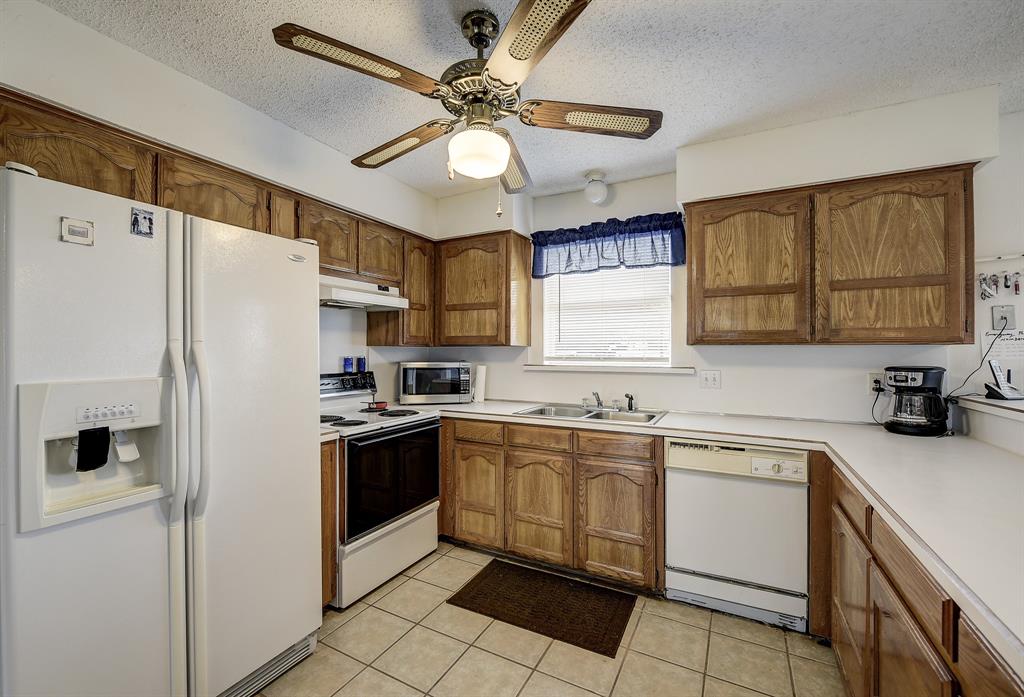 ROBERTSON, HENRY SURVEY - Residential