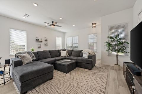 6201 Queens Path North Richland Hills TX 76180