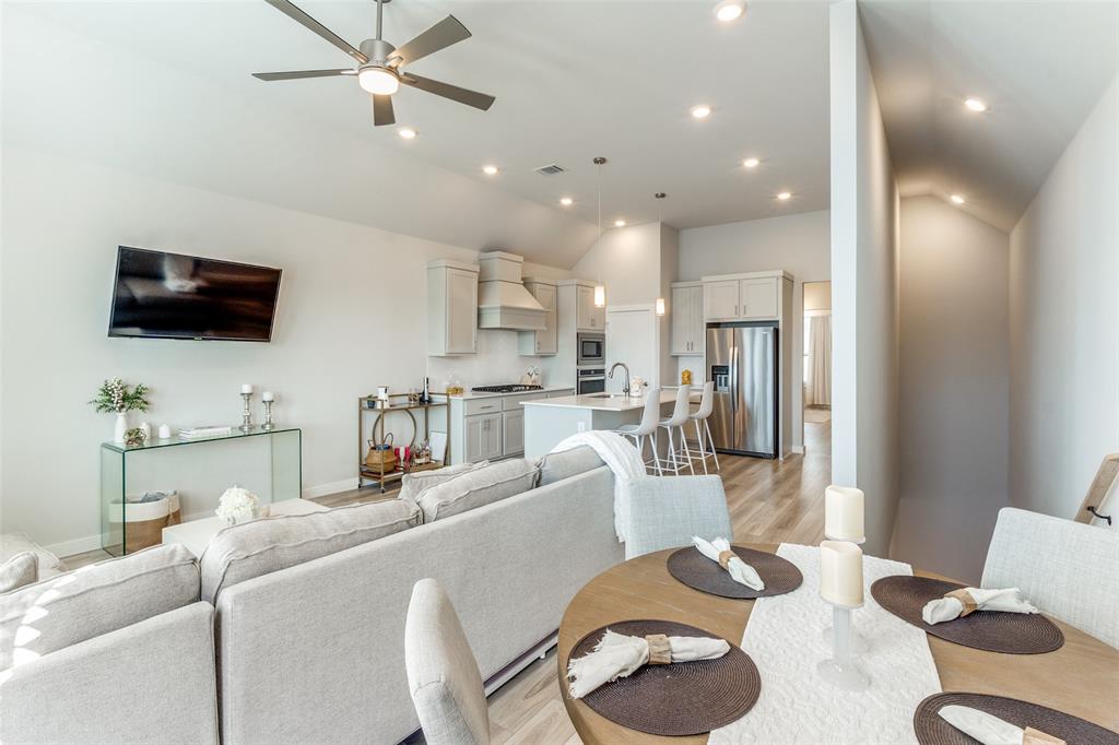 Fort Worth Avenue Townhomes - Residential Lease