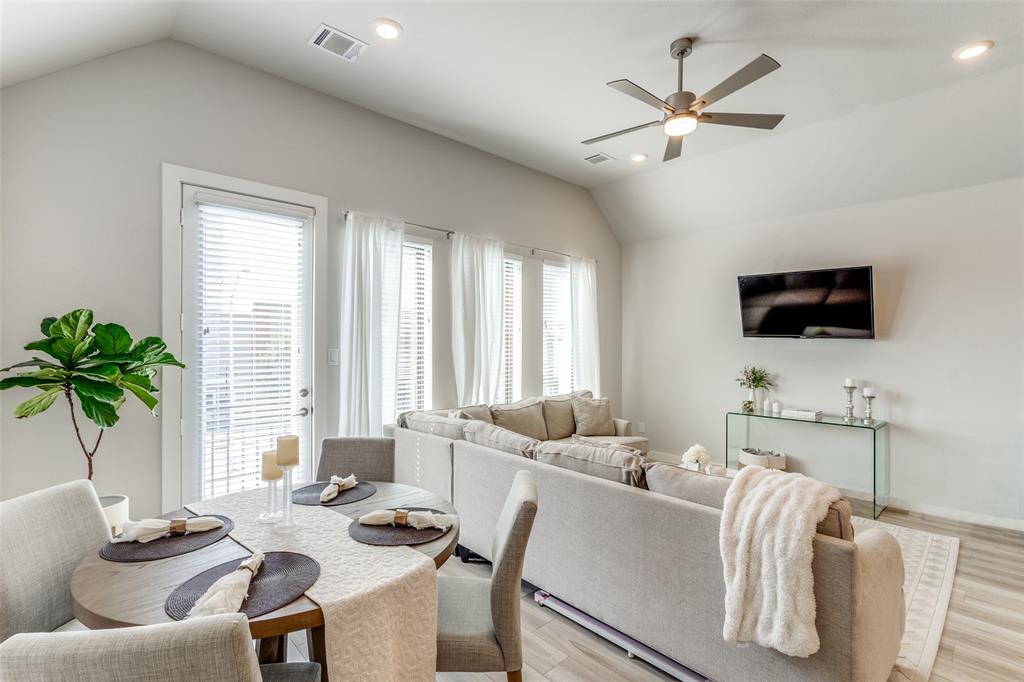 Fort Worth Avenue Townhomes - Residential Lease