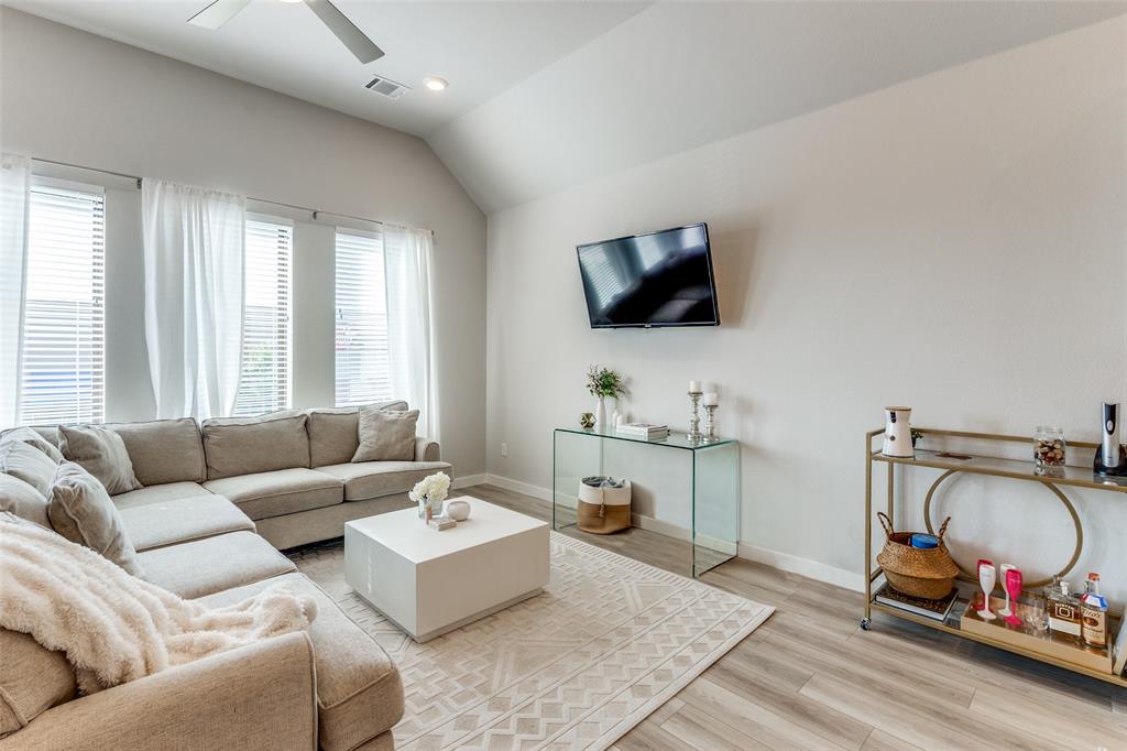 Fort Worth Avenue Townhomes - Residential Lease