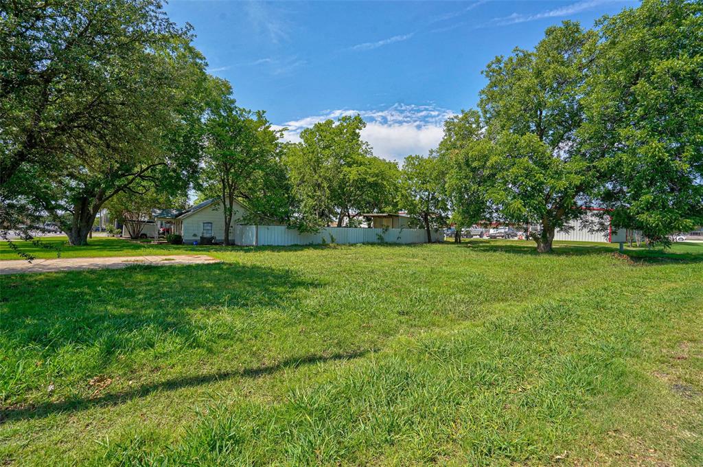 Burleson Add - Commercial Sale