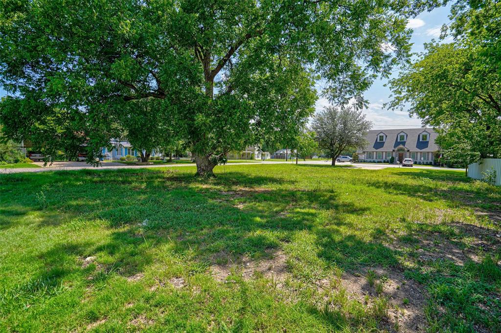 Burleson Add - Commercial Sale