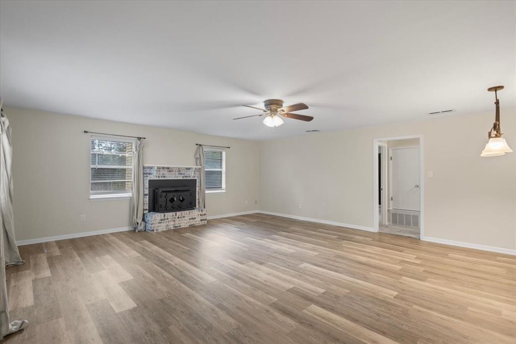 220 Private Road 3487