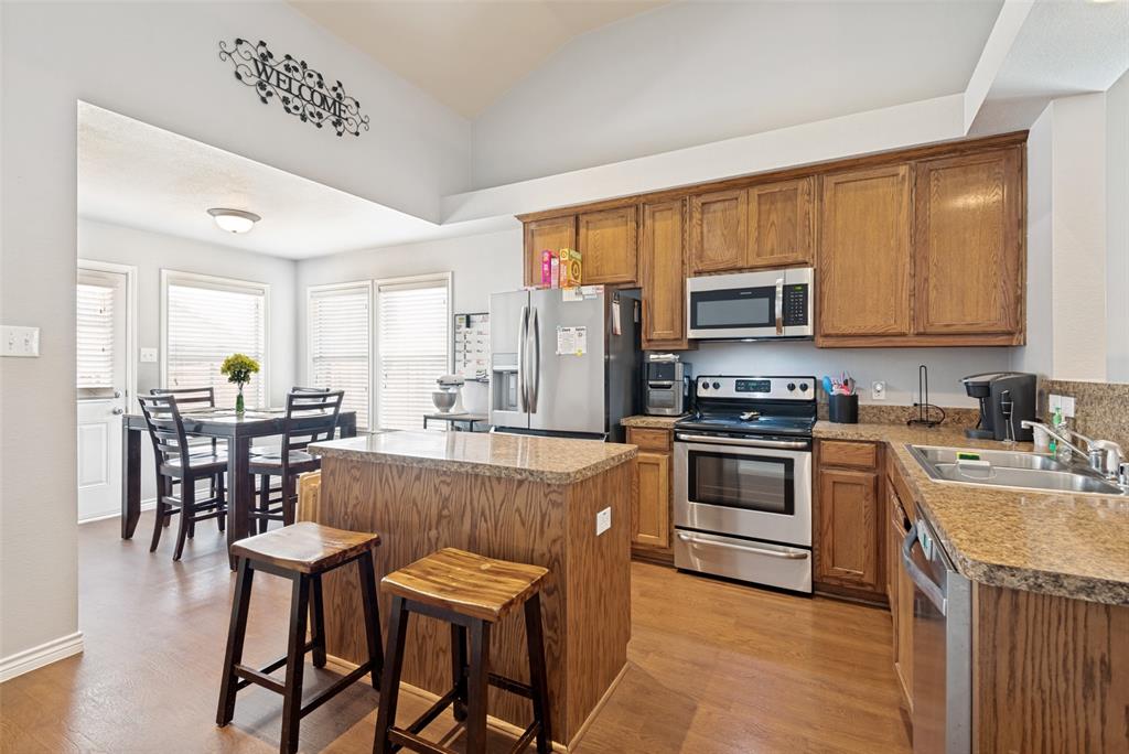 1308 Honeywood Lane