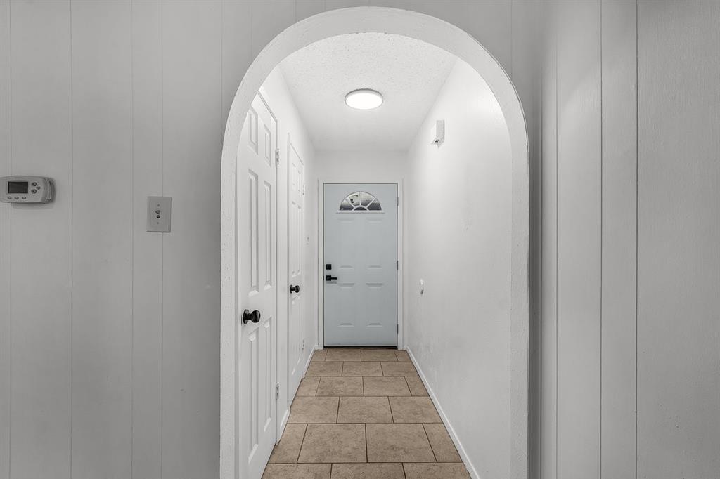 6608 Oaklawn Drive