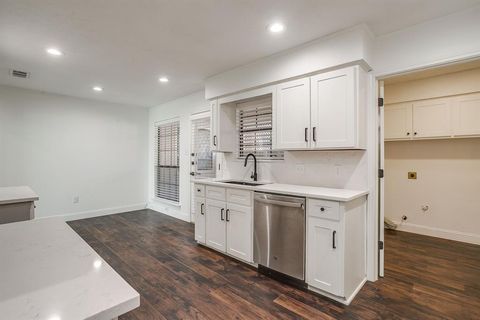 Tiny photo for 1115 Olde Towne Drive, Irving, TX 75061 (MLS # 21197538)