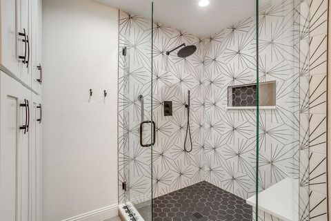 Tiny photo for 1115 Olde Towne Drive, Irving, TX 75061 (MLS # 21197538)