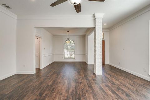 Tiny photo for 1115 Olde Towne Drive, Irving, TX 75061 (MLS # 21197538)