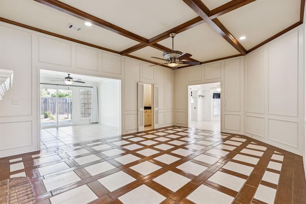 2324 Ridgewood