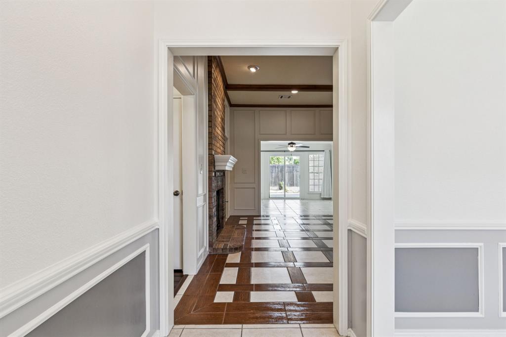 2324 Ridgewood