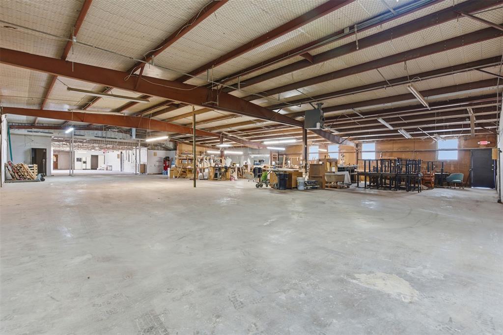 South Hemphill Heights - Commercial Sale