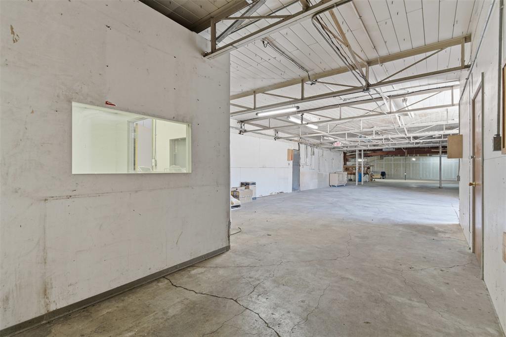 South Hemphill Heights - Commercial Sale