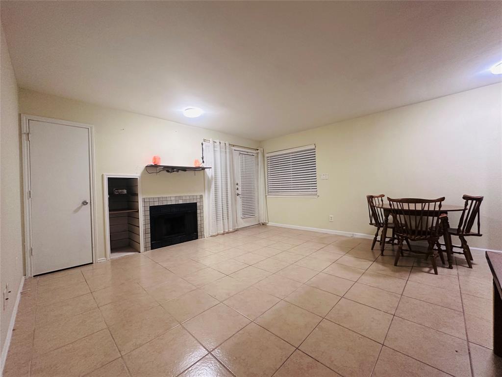 Richland Trace Condo Ph I-Xi - Residential