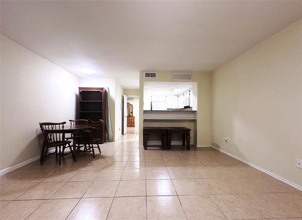 Richland Trace Condo Ph I-Xi - Residential