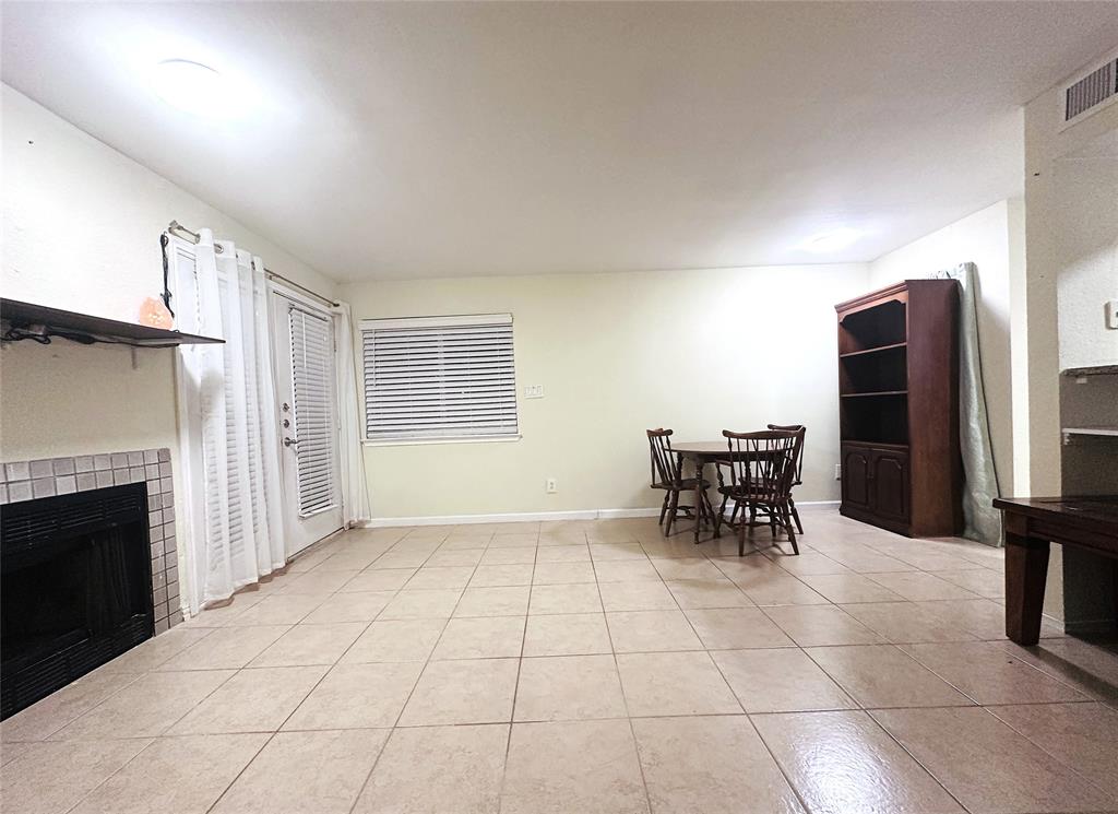 Richland Trace Condo Ph I-Xi - Residential