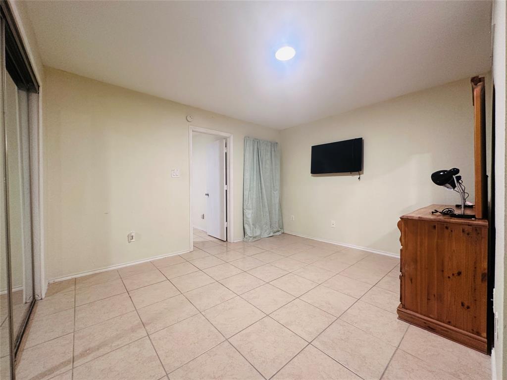 Richland Trace Condo Ph I-Xi - Residential