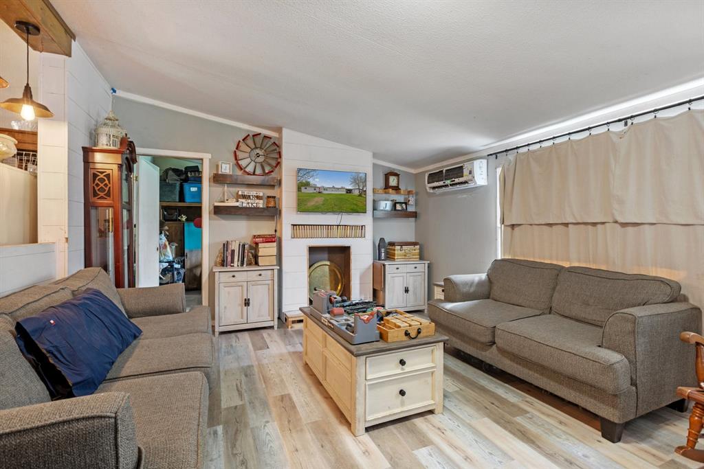 H R CRAIG - Residential