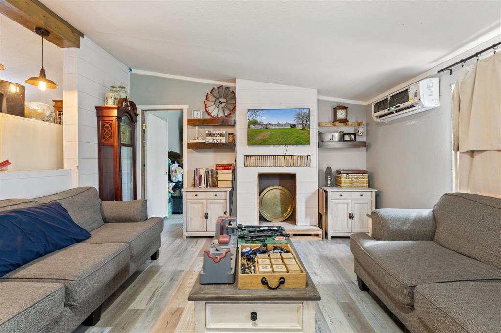 H R CRAIG - Residential