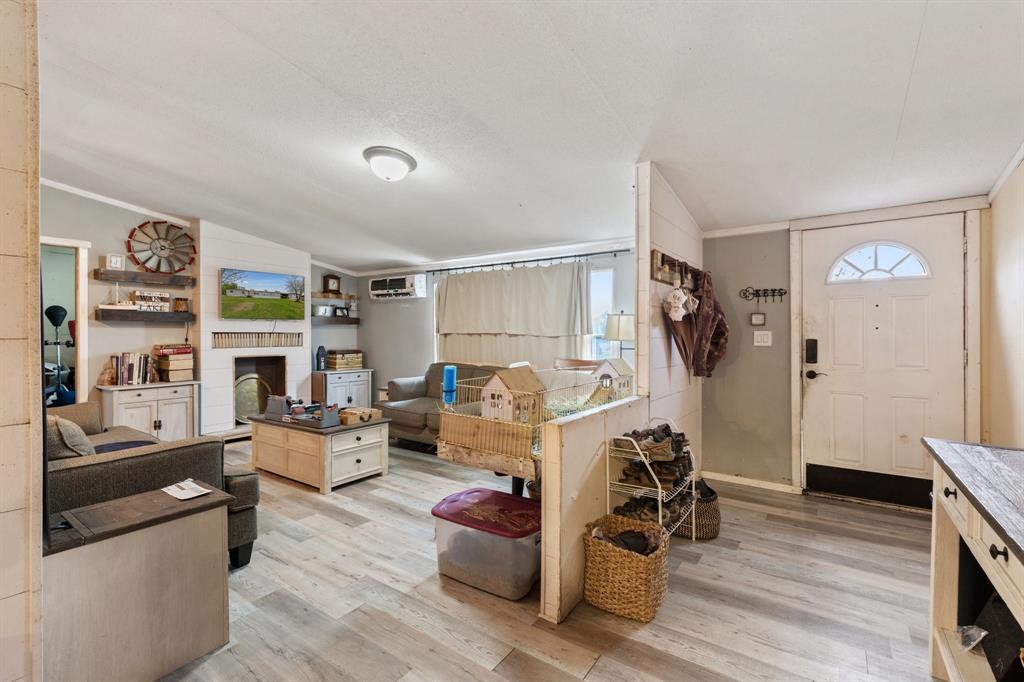 H R CRAIG - Residential