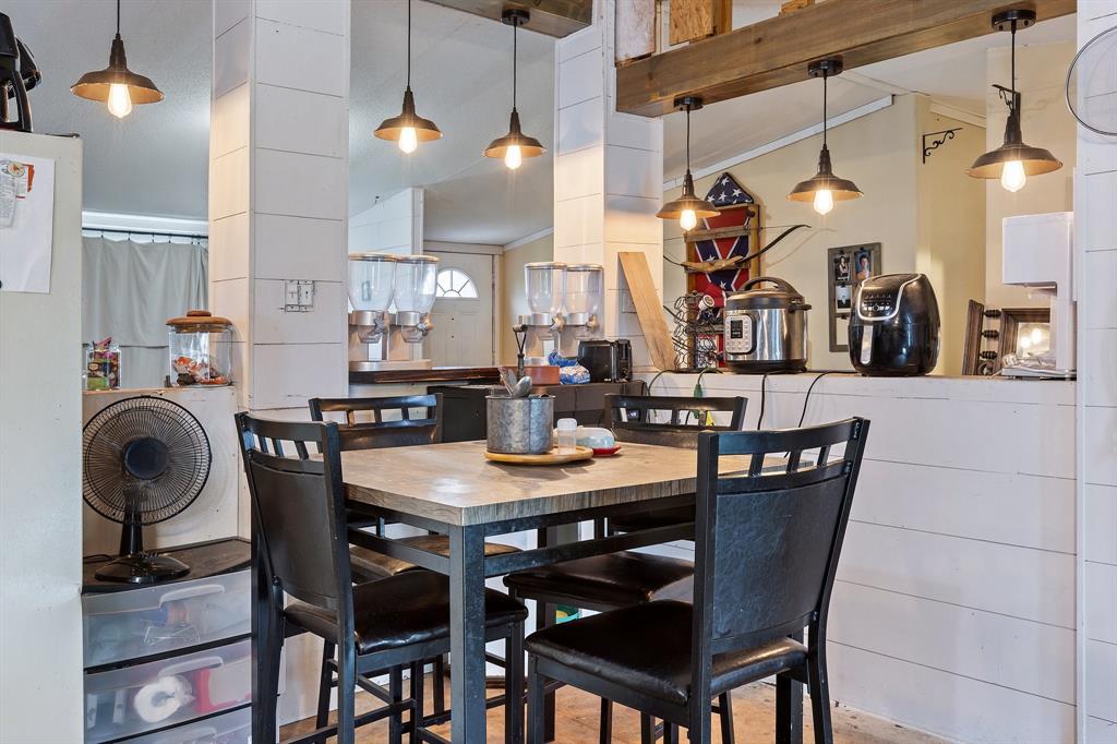 H R CRAIG - Residential