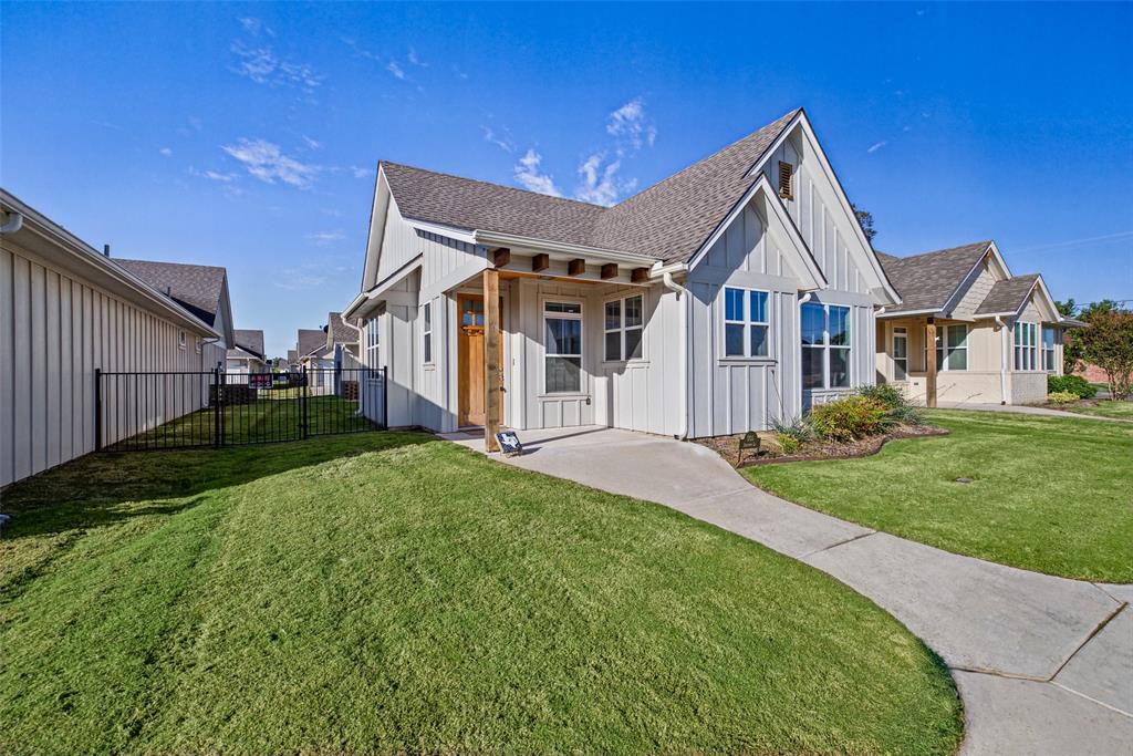 505 Eastpark Lane
