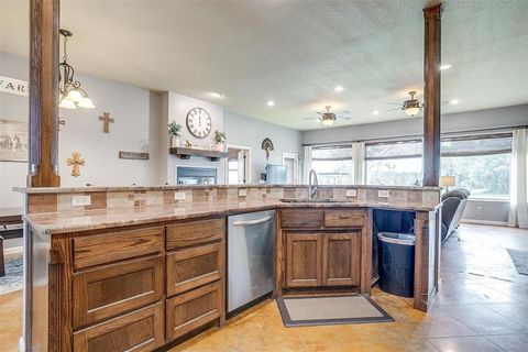 A home in Palo Pinto