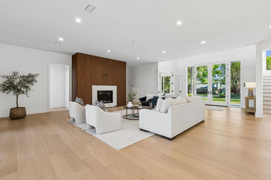 Preston Crest - Residential