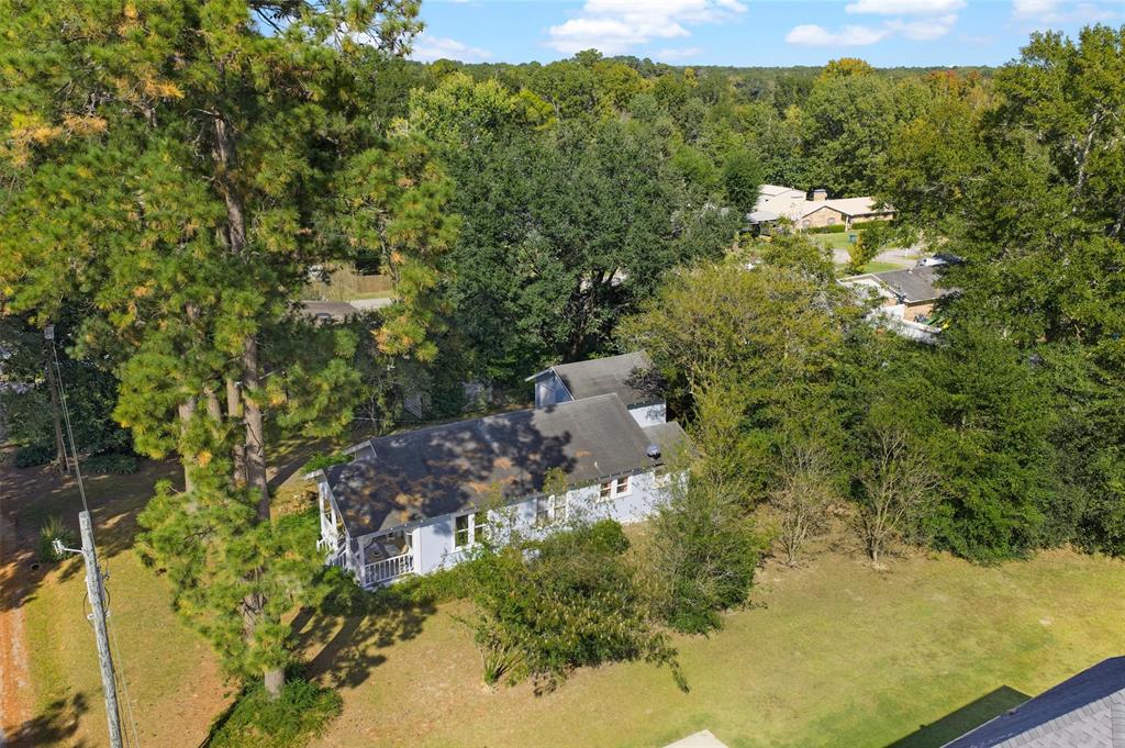 712 Alexander Street